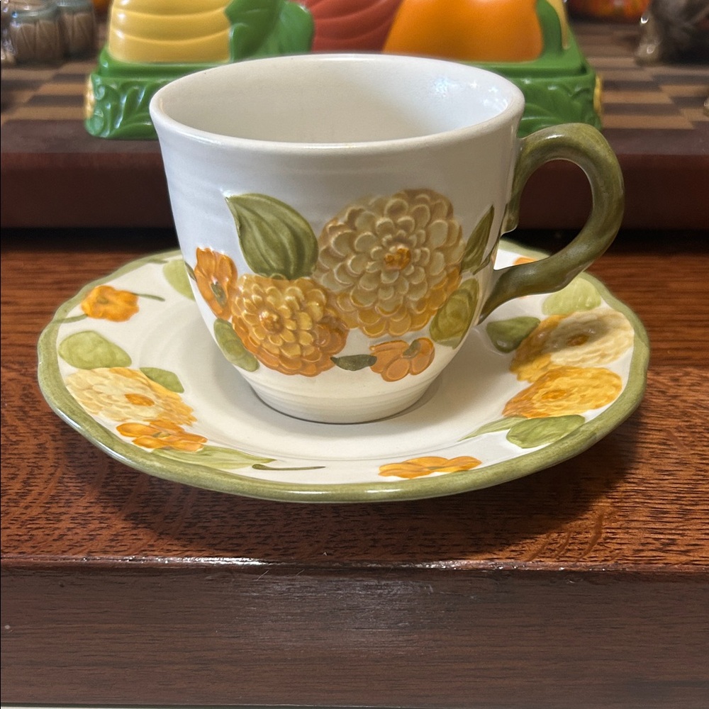 Vintage Metlox Poppytrail Sculptured Zinnia cup and saucer set